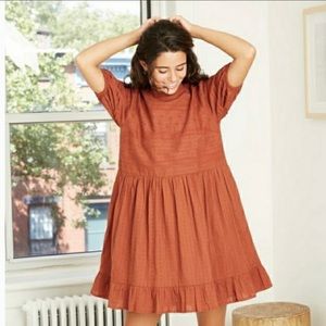 Puff sleeve dress